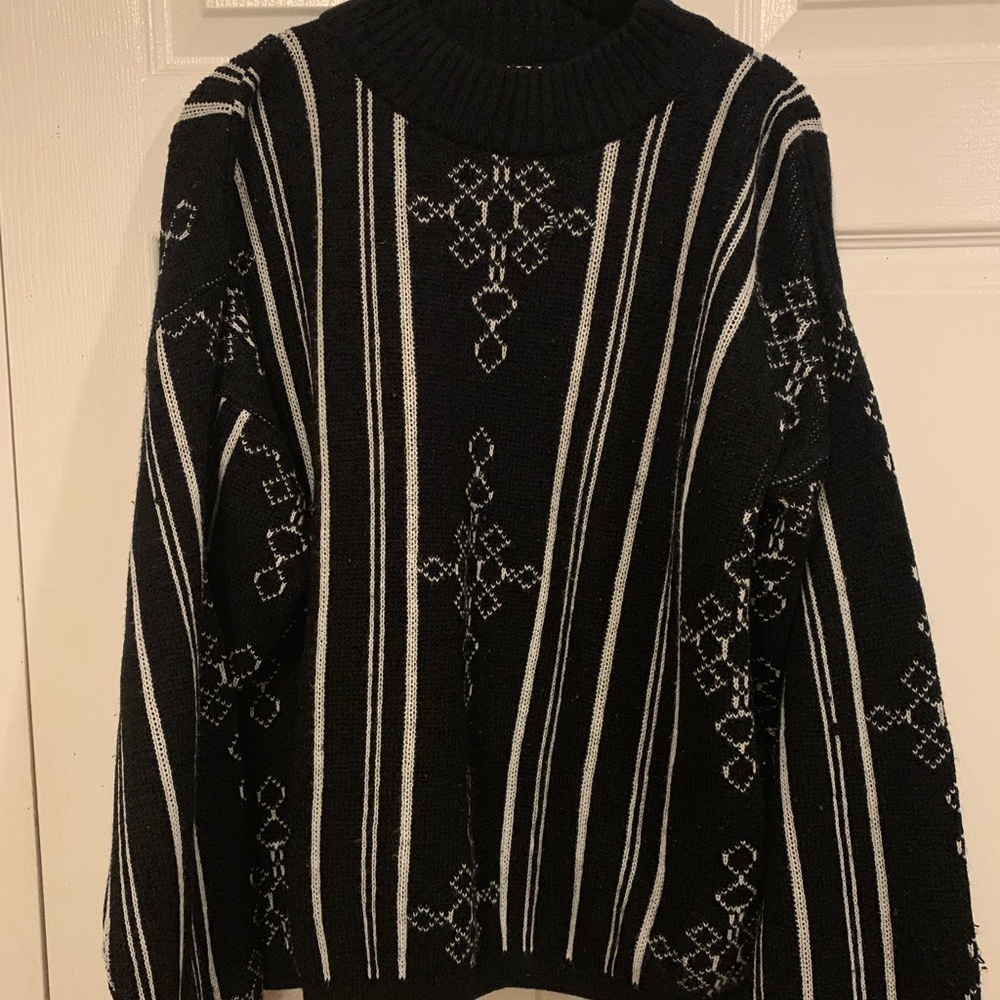 Vintage Ricardo bubble sleeve black knit sweater‎